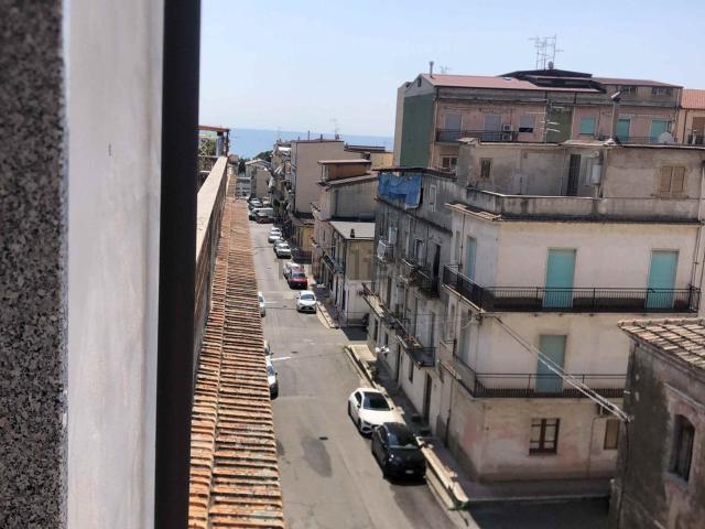 Villetta indipendente in vendita di 160 m² in Via Alessandro Manzoni