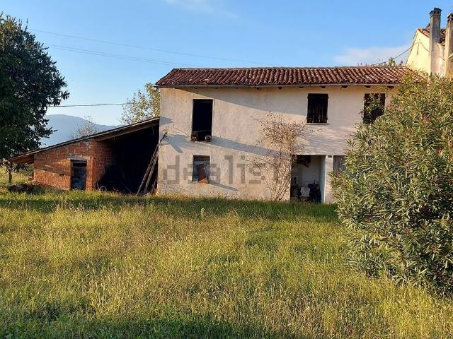 Villetta indipendente in vendita di 160 m² in Via Aurelia