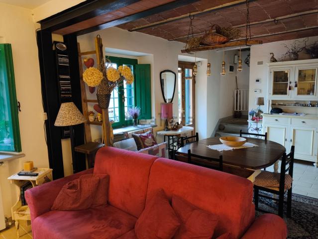 Villetta indipendente in vendita di 160 m² in Via Biglio