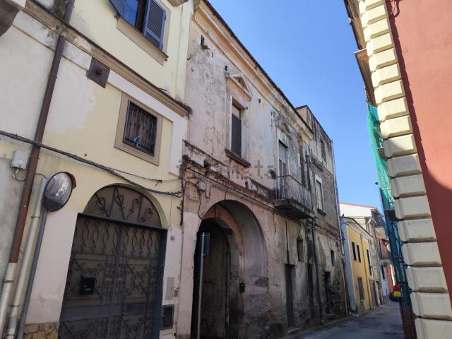 Villetta indipendente in vendita di 160 m² in Via Buonconsiglio