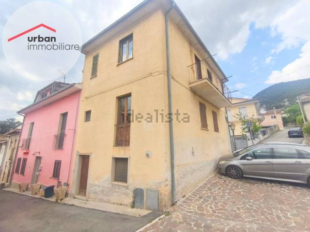 Villetta indipendente in vendita di 160 m² in Via Gentile, 61