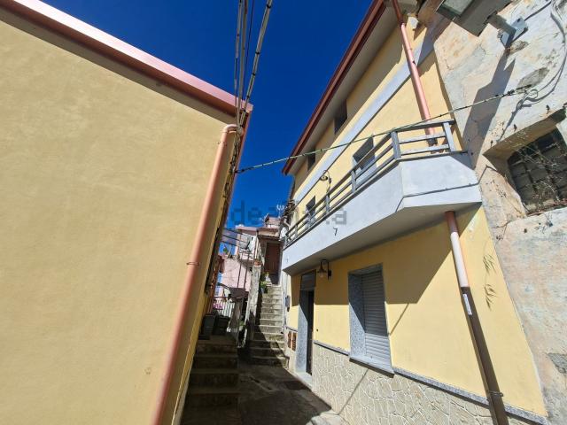Villetta indipendente in vendita di 160 m² in Via Gregorio Lamanna, 29