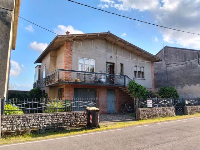 Villetta indipendente in vendita di 160 m² in Via Guglielmo Marconi, 14