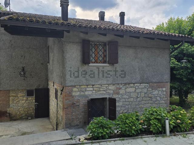 Villetta indipendente in vendita di 160 m² in Via Don Achille Vecchiati