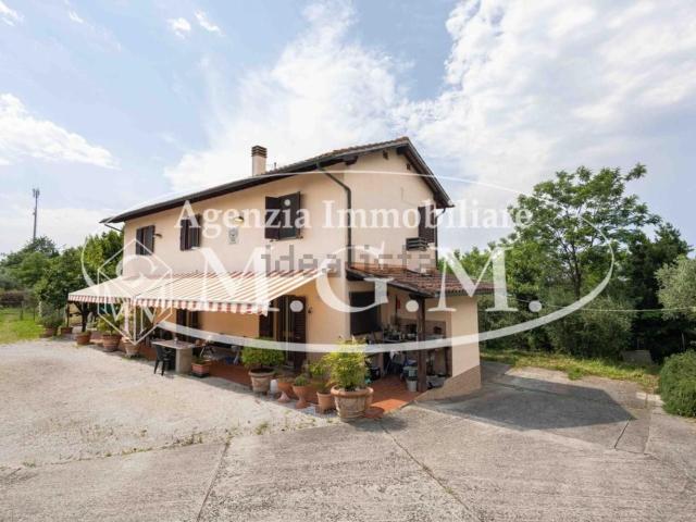 Villetta indipendente in vendita di 160 m² in Via del Bruno