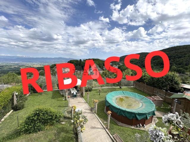Villetta indipendente in vendita di 160 m² in Via del Pellegrino, 35