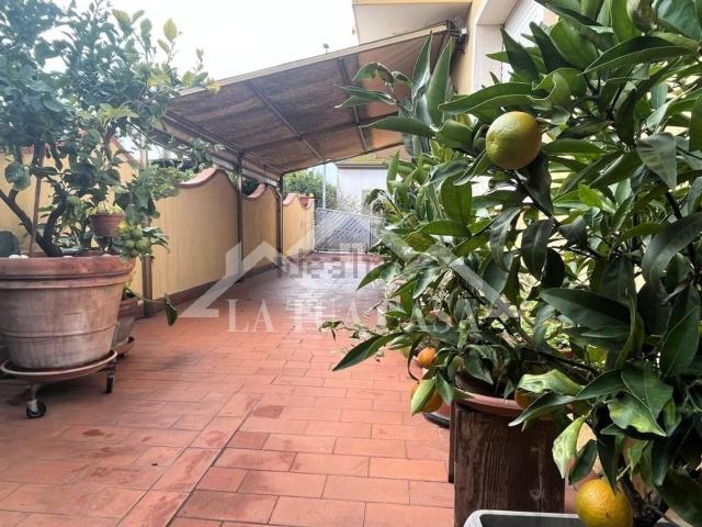 Villetta indipendente in vendita di 160 m² in Via della Gronda