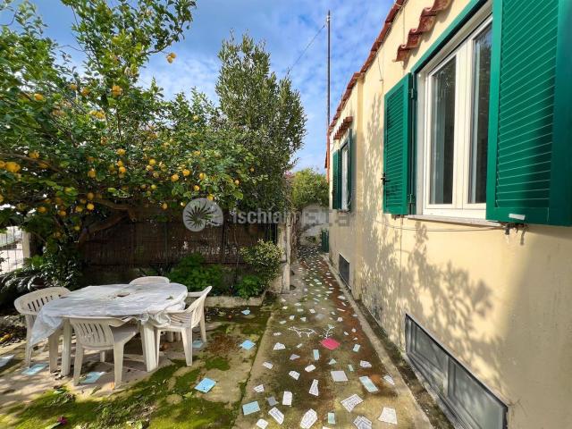 Villetta indipendente in vendita di 160 m² in Via delle Terme, 76