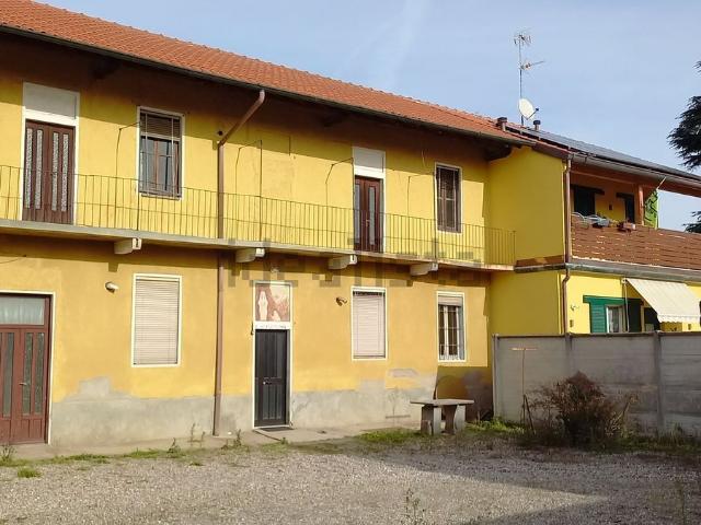 Villetta indipendente in vendita di 160 m² in Via L.Einaudi