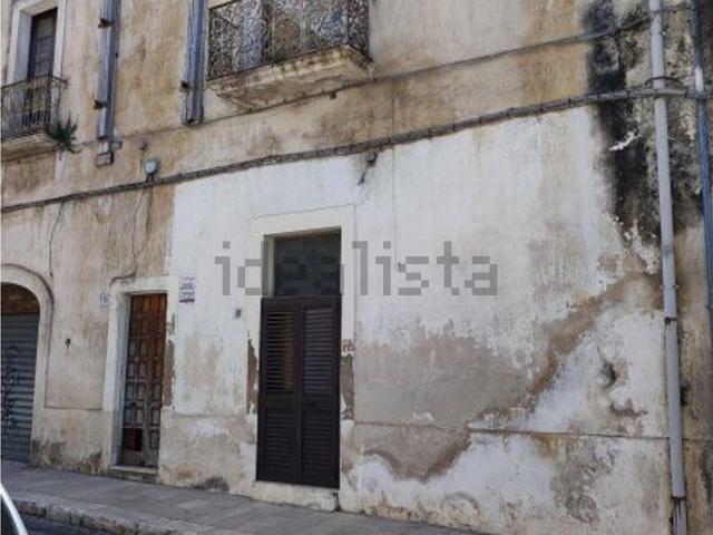 Villetta indipendente in vendita di 160 m² in Via Lata