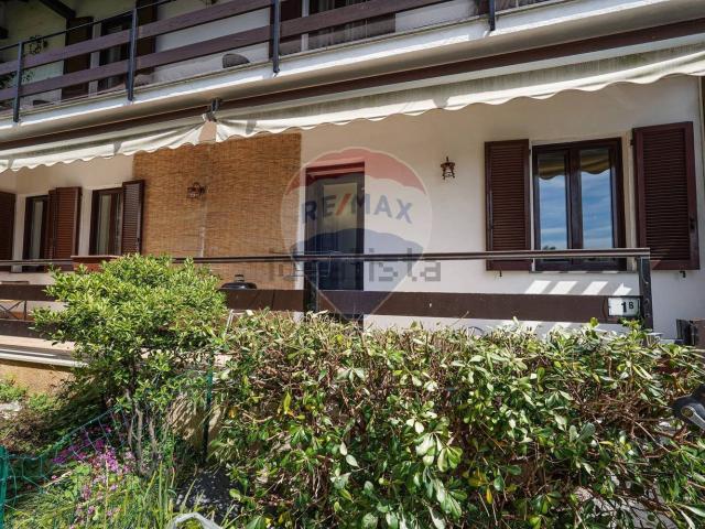 Villetta indipendente in vendita di 160 m² in Via Monte Grappa, 1