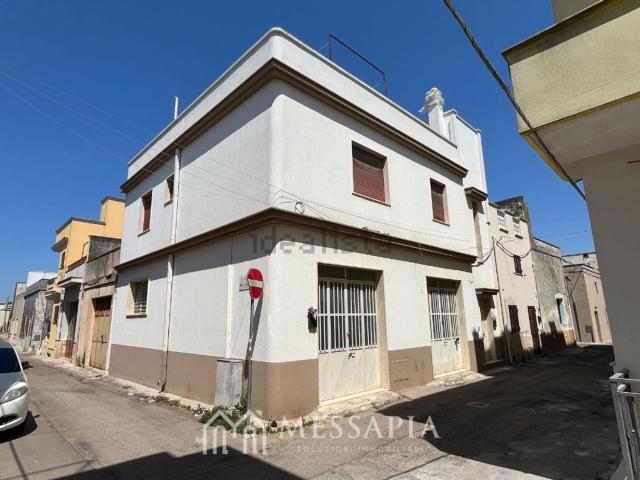 Villetta indipendente in vendita di 160 m² in Via Monte Santo, 18