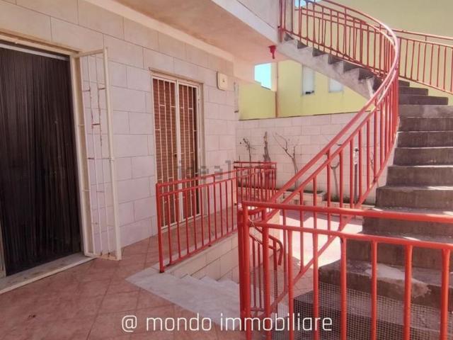 Villetta indipendente in vendita di 160 m² in Via Marche, 6