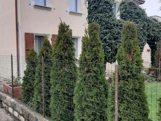 Villetta indipendente in vendita di 160 m² in Via Marinai D&apos Italia