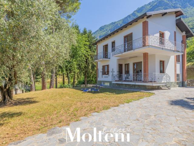 Villetta indipendente in vendita di 160 m² in Via per Genico, 7
