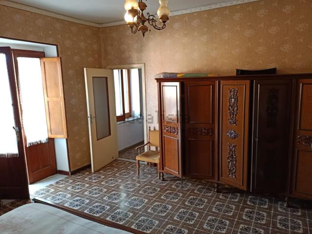 Villetta indipendente in vendita di 160 m² in Via Perrone, 108