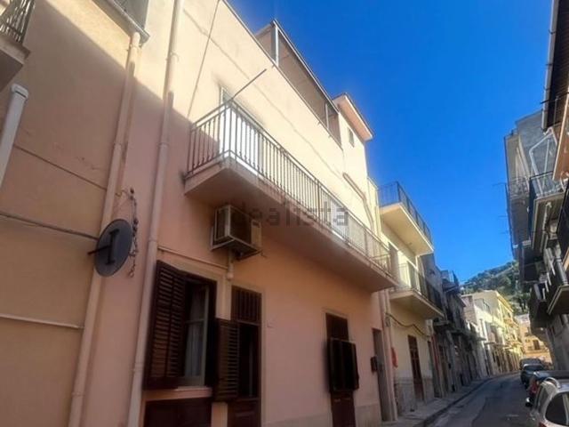 Villetta indipendente in vendita di 160 m² in Via Piave