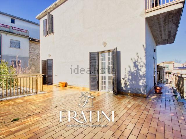 Villetta indipendente in vendita di 160 m² in Via Pietro Nenni, 7