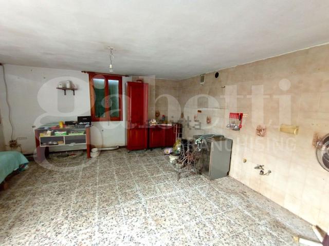 Villetta indipendente in vendita di 160 m² in Via Roma, 27