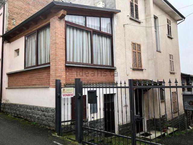 Villetta indipendente in vendita di 160 m² in Via Roma, 28
