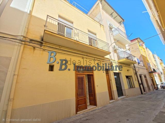 Villetta indipendente in vendita di 160 m² in Via Rapisardi