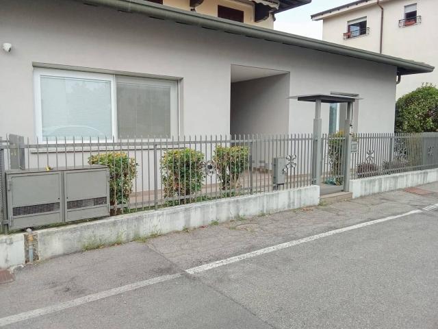 Villetta indipendente in vendita di 160 m² in Via Redipuglia, 21