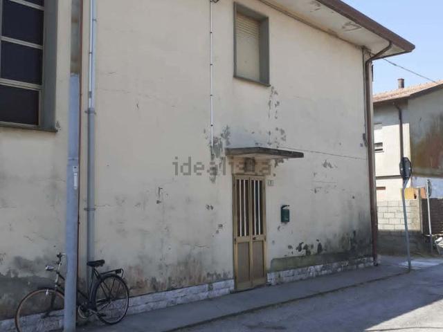 Villetta indipendente in vendita di 160 m² in Via Trento