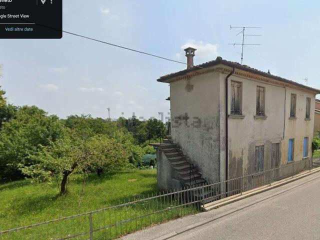 Villetta indipendente in vendita di 160 m² in Via Veneto, 16