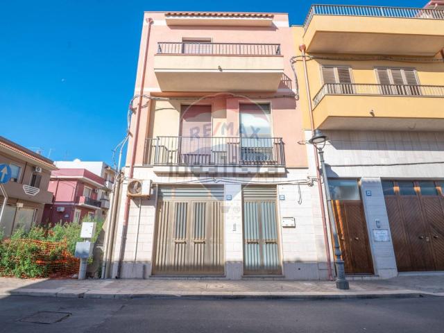Villetta indipendente in vendita di 160 m² in Via Vittorio Emanuele, 191