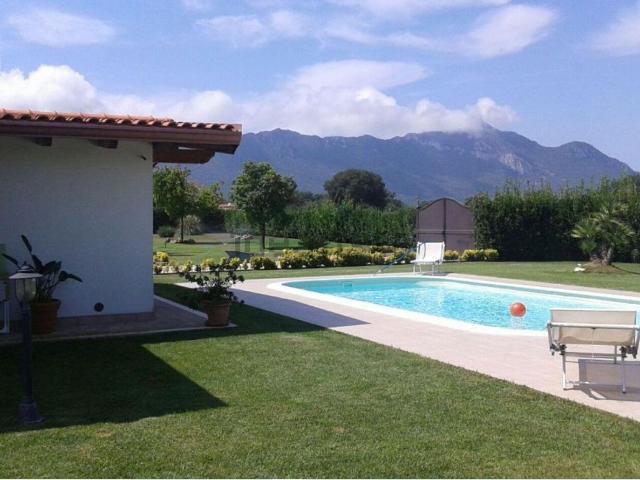 Villetta indipendente in vendita di 160 m² in Via Vigne di Circe, 29