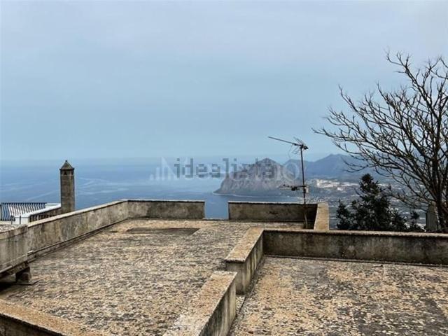 Villetta indipendente in vendita di 160 m² in Viale Nunzio Nasi