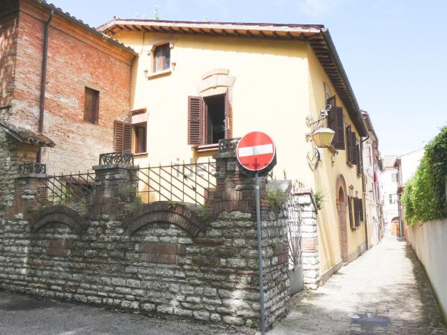 Villetta indipendente in vendita di 160 m² in Vicolo Antonio da Fabriano