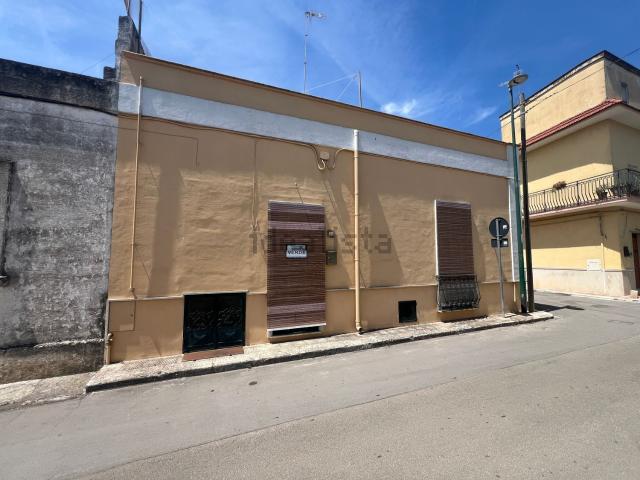 Villetta indipendente in vendita di 160 m² in Vicolo Salento, 25