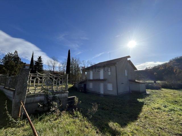 Villetta indipendente in vendita di 160 m² in Contrada Bosco, 14