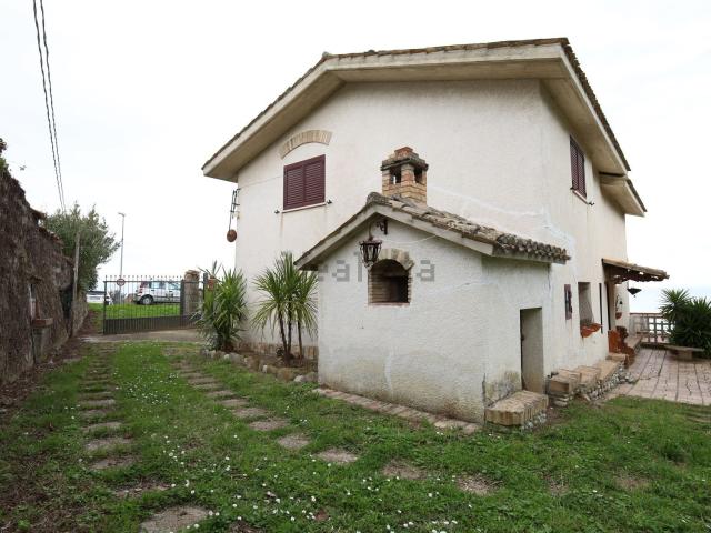 Villetta indipendente in vendita di 160 m² in Contrada Padune