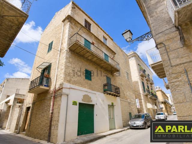 Villetta indipendente in vendita di 160 m² in Corso Giuseppe Garibaldi