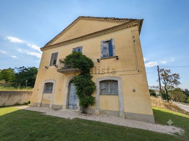 Villetta indipendente in vendita di 160 m² in Strada Comunale Santa Maria de Foras, 15