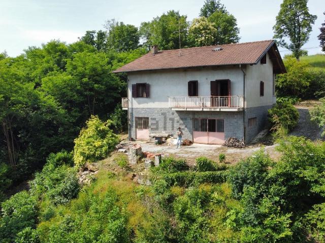 Villetta indipendente in vendita di 160 m² in Strada Cantone Bonino