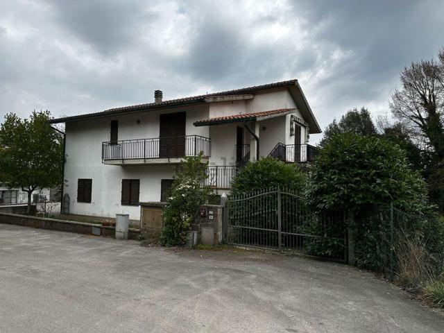 Villetta indipendente in vendita di 160 m² in Strada provinciale 157