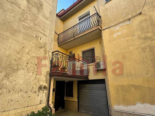Villetta indipendente in vendita di 161 m² in Via Onorevole Boccieri