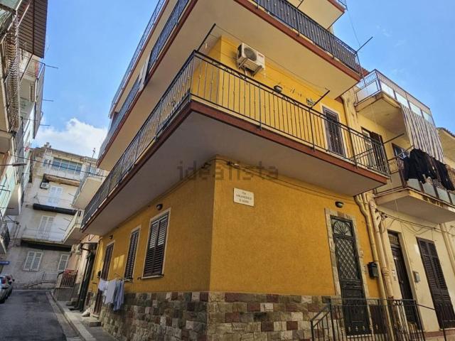 Villetta indipendente in vendita di 161 m² in Via San Francesco D&apos Assisi, 2