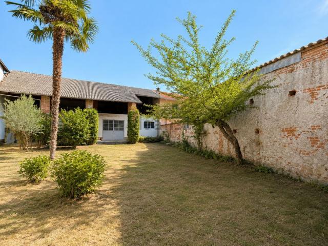 Villetta indipendente in vendita di 161 m² in Via Umberto I, 14