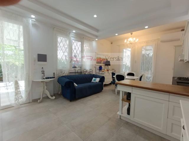 Villetta indipendente in vendita di 161 m² in Via Vittorio Veneto, 28