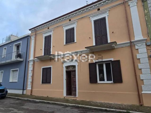 Villetta indipendente in vendita di 161 m² in Via XXIII Luglio, 20