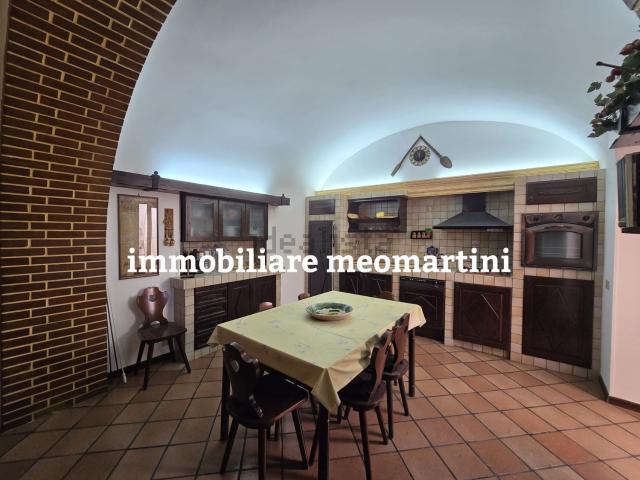 Villetta indipendente in vendita di 161 m² in Vico Arancio, 16