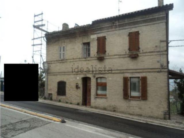 Villetta indipendente in vendita di 162 m² in Via Armando Diaz