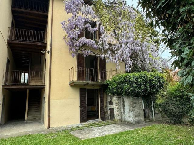 Villetta indipendente in vendita di 163 m² in Via delle Crugnole, 32