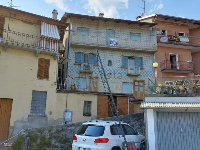 Villetta indipendente in vendita di 163 m² in Via Duca degli Abruzzi, 7