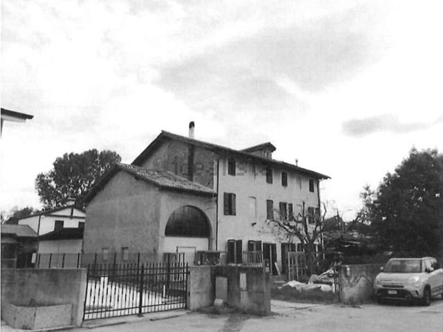 Villetta indipendente in vendita di 163 m² in Via Luigi Einaudi, 19