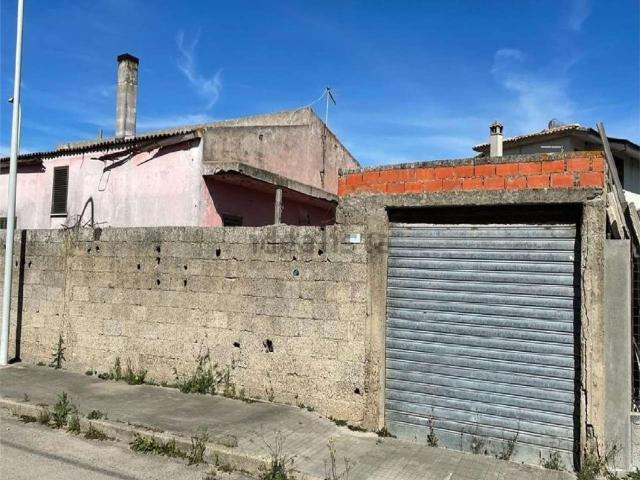 Villetta indipendente in vendita di 163 m² in Via Palmiro Togliatti